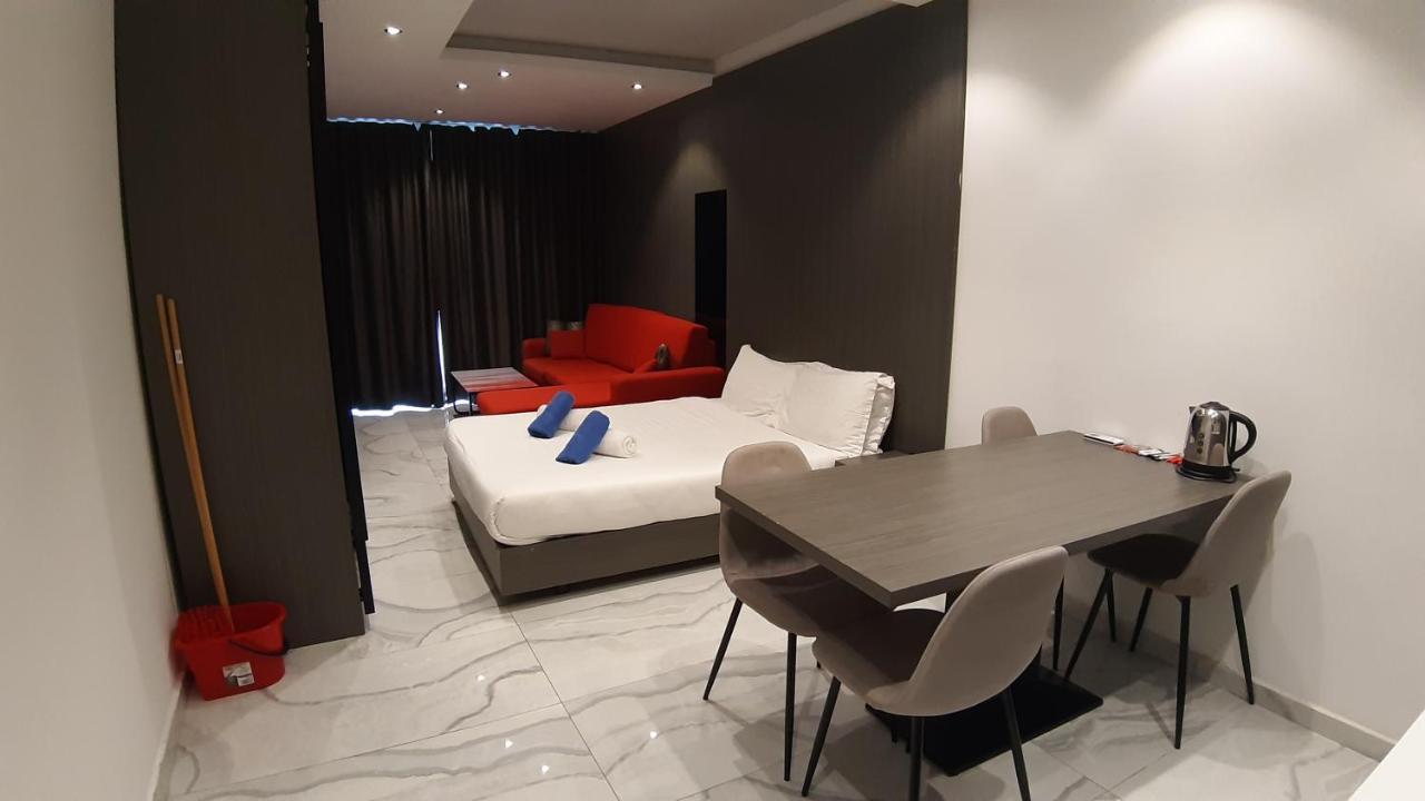 Hub Apartment Saint Julian's Exterior photo