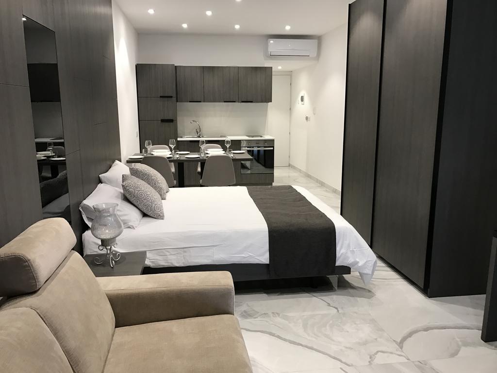 Hub Apartment Saint Julian's Exterior photo
